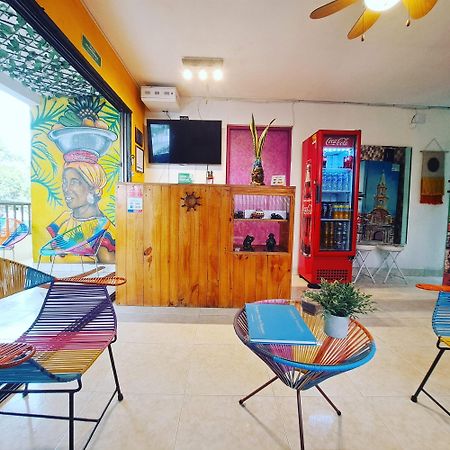 Hostel Shalom Adonai Cartagena 외부 사진