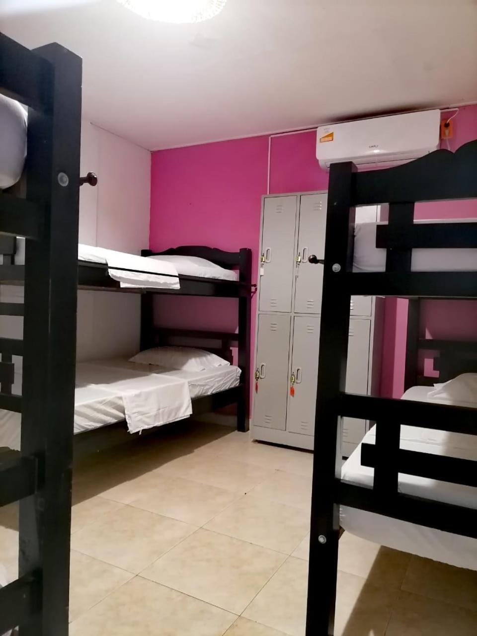 Hostel Shalom Adonai Cartagena 외부 사진