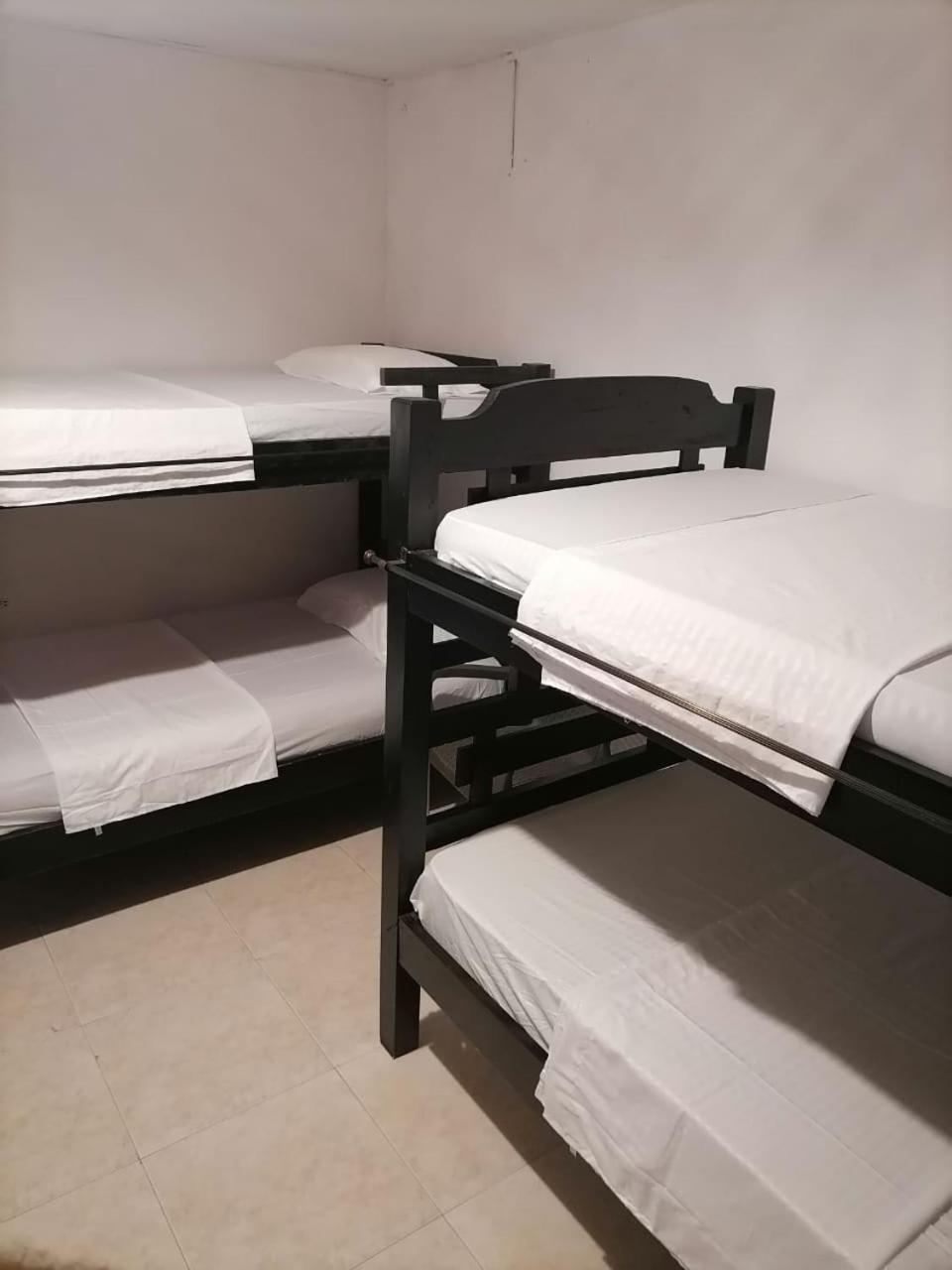 Hostel Shalom Adonai Cartagena 외부 사진