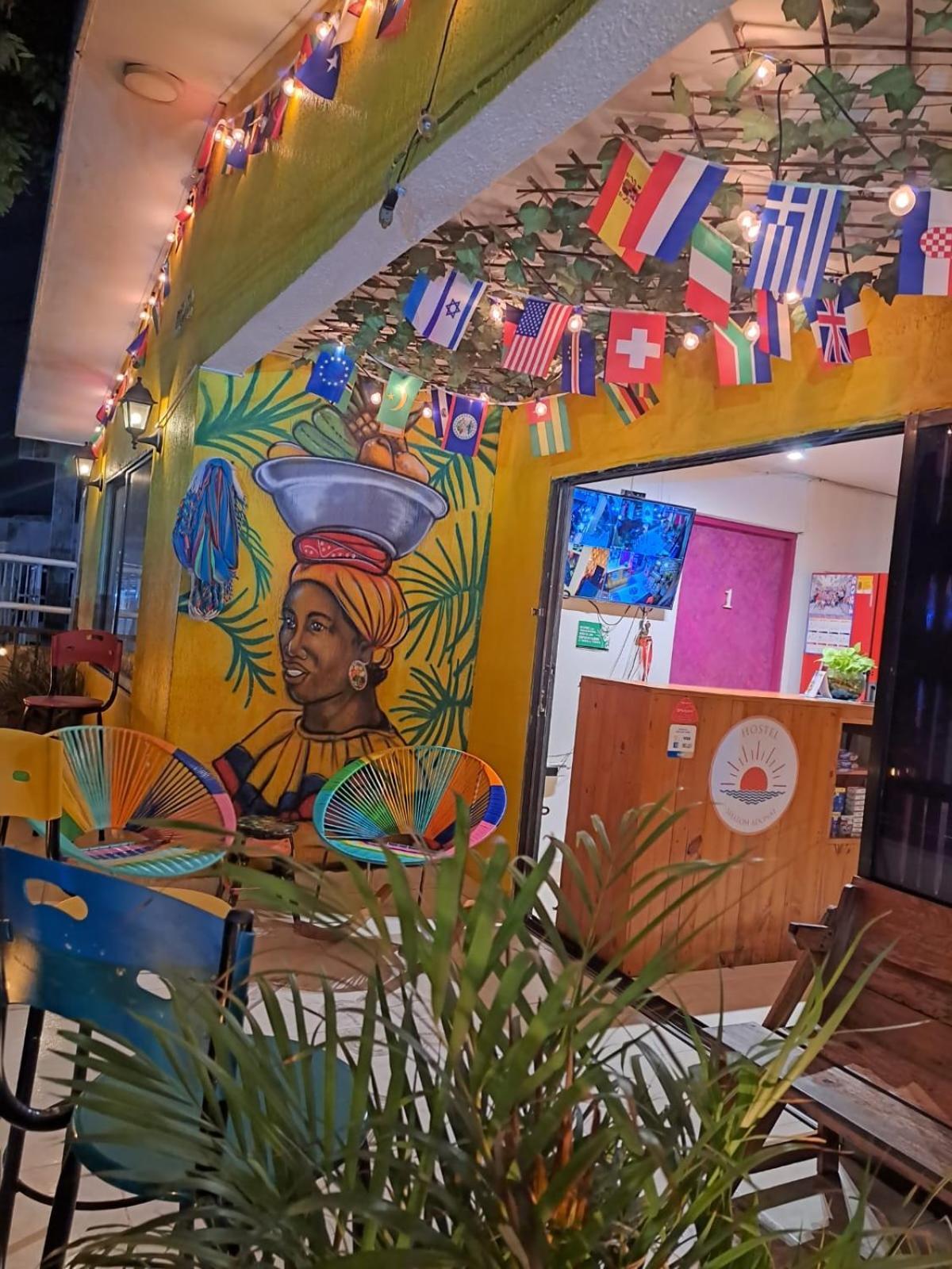 Hostel Shalom Adonai Cartagena 외부 사진