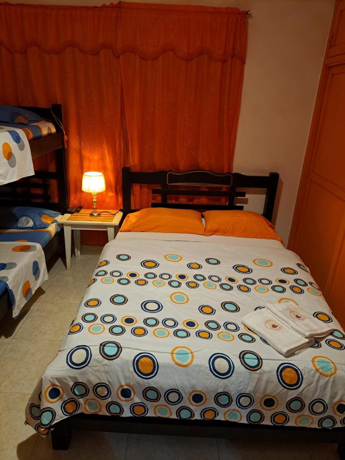 Hostel Shalom Adonai Cartagena 외부 사진